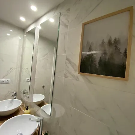 - Murallas De Dulcinea *